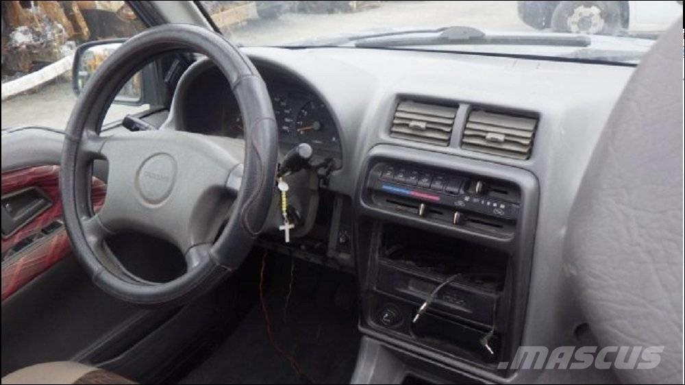Suzuki Vitara 1 Otomobiller