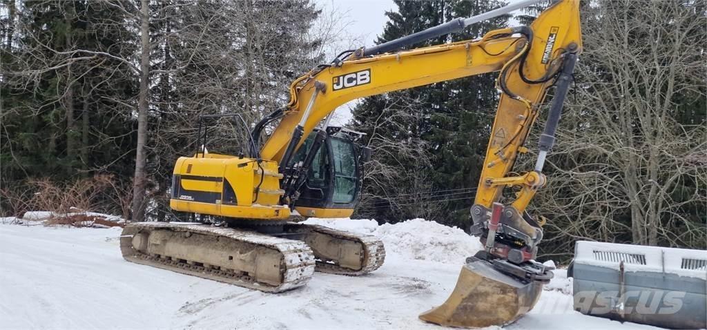 JCB JZ 235 LC Paletli ekskavatörler