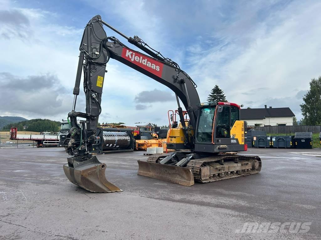 Volvo ECR 235 EL Paletli ekskavatörler