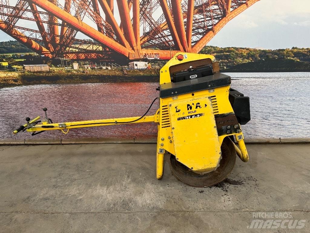 Bomag BW 71 E-2 Tek tamburlu silindirler