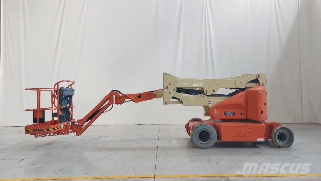 JLG E 400 AJPN Körüklü personel platformları