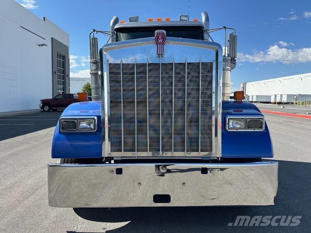 Kenworth W 900 Çekiciler