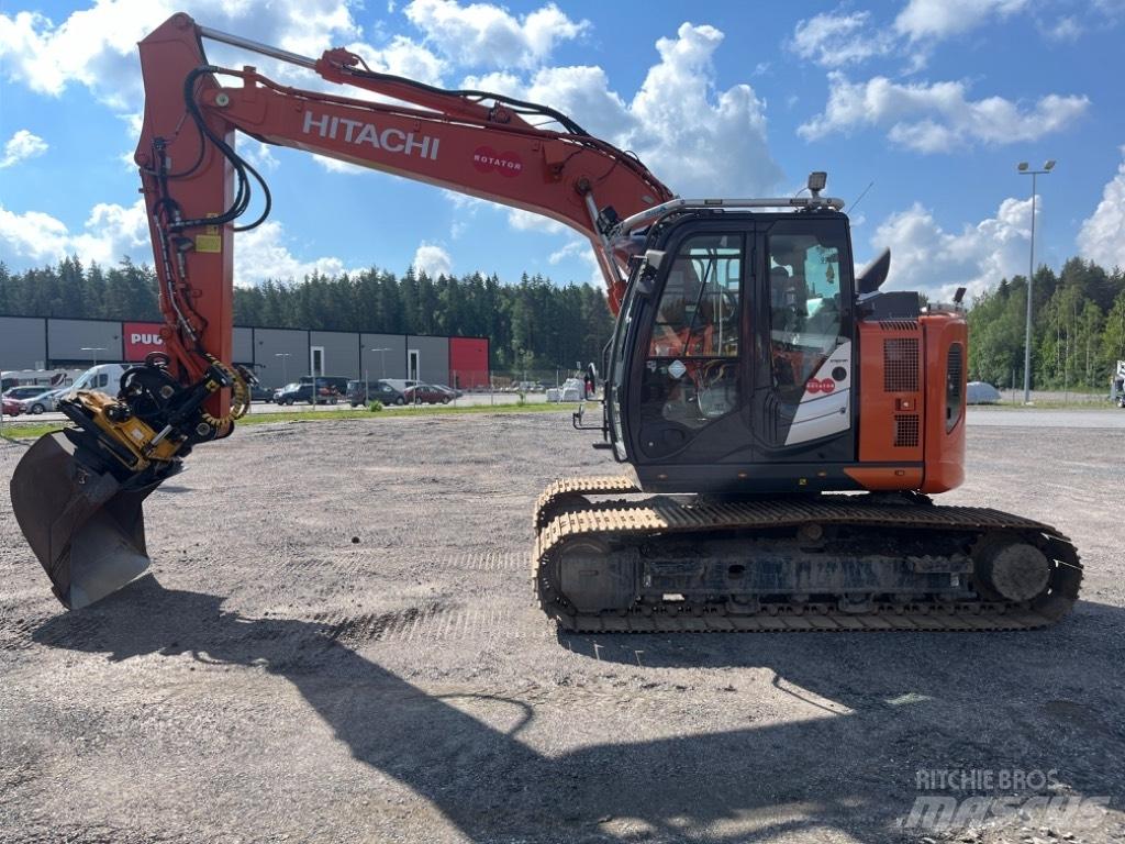 Hitachi ZX 135 US-6 Paletli ekskavatörler