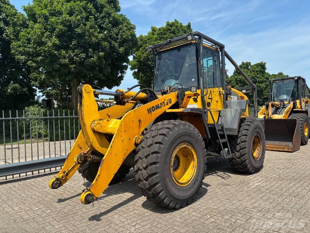 Komatsu WA 320-5 Tekerlekli yükleyiciler