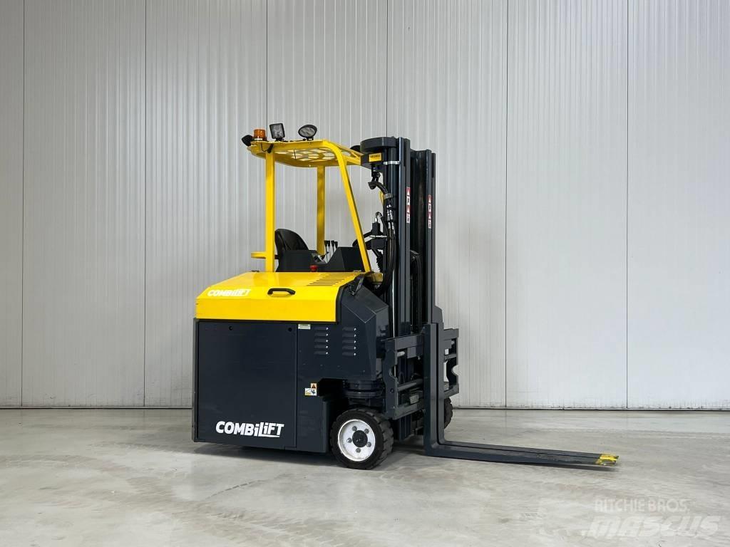 Combilift CBE3000 4 yönlü reach truck