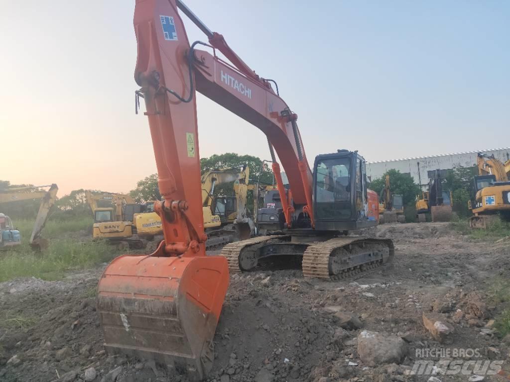 Hitachi ZX 210 Paletli ekskavatörler