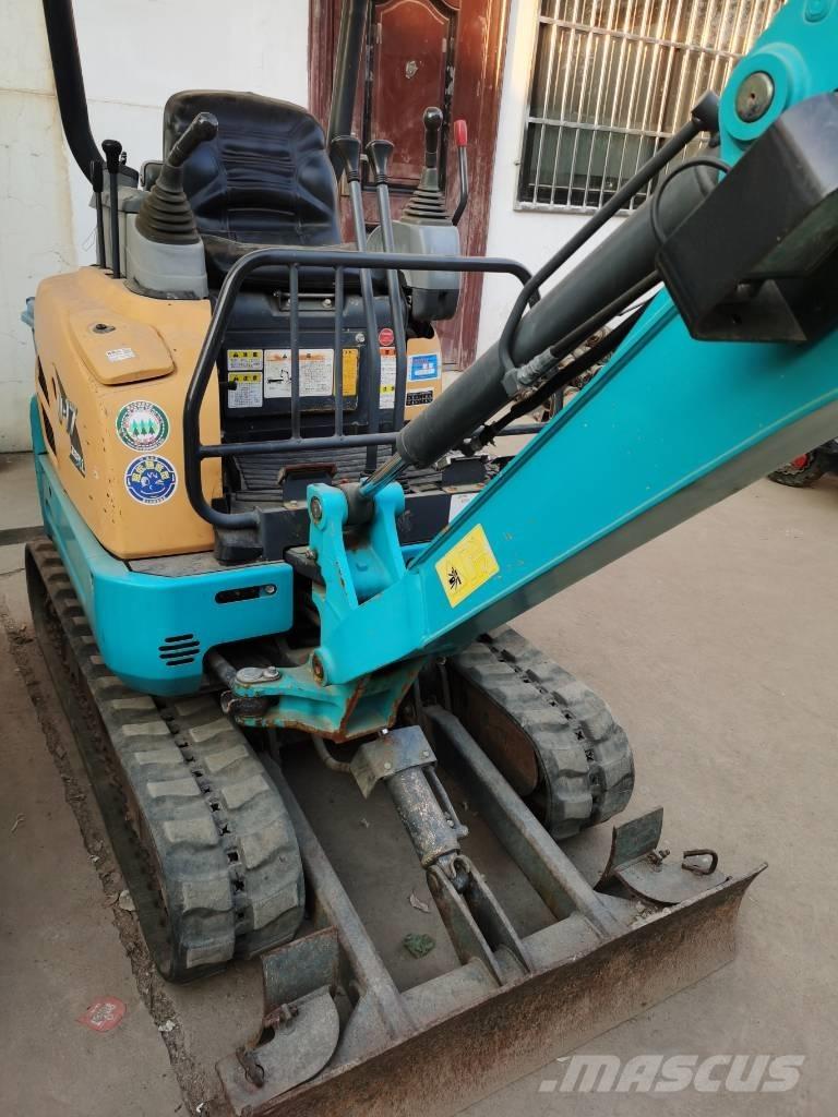 Toyota 17 Mini ekskavatörler, 7 tona dek
