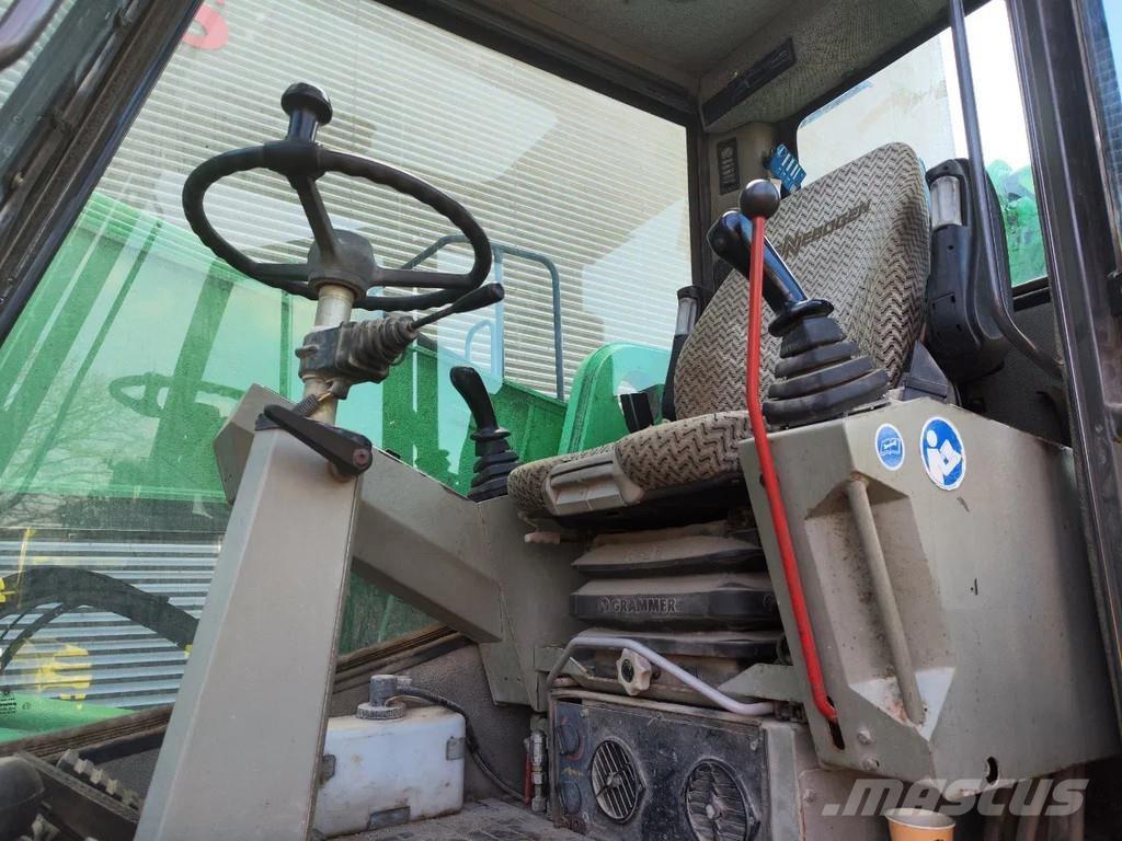 Sennebogen 835M Atık taşıma araçları