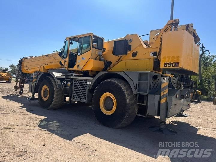 Grove RT 890 E Arazi Tipi Vinçler (RT)