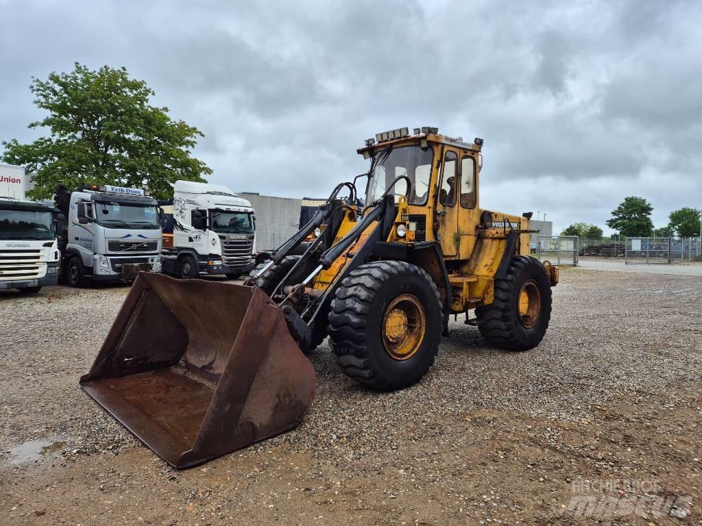 Volvo BM 4300 Tekerlekli yükleyiciler