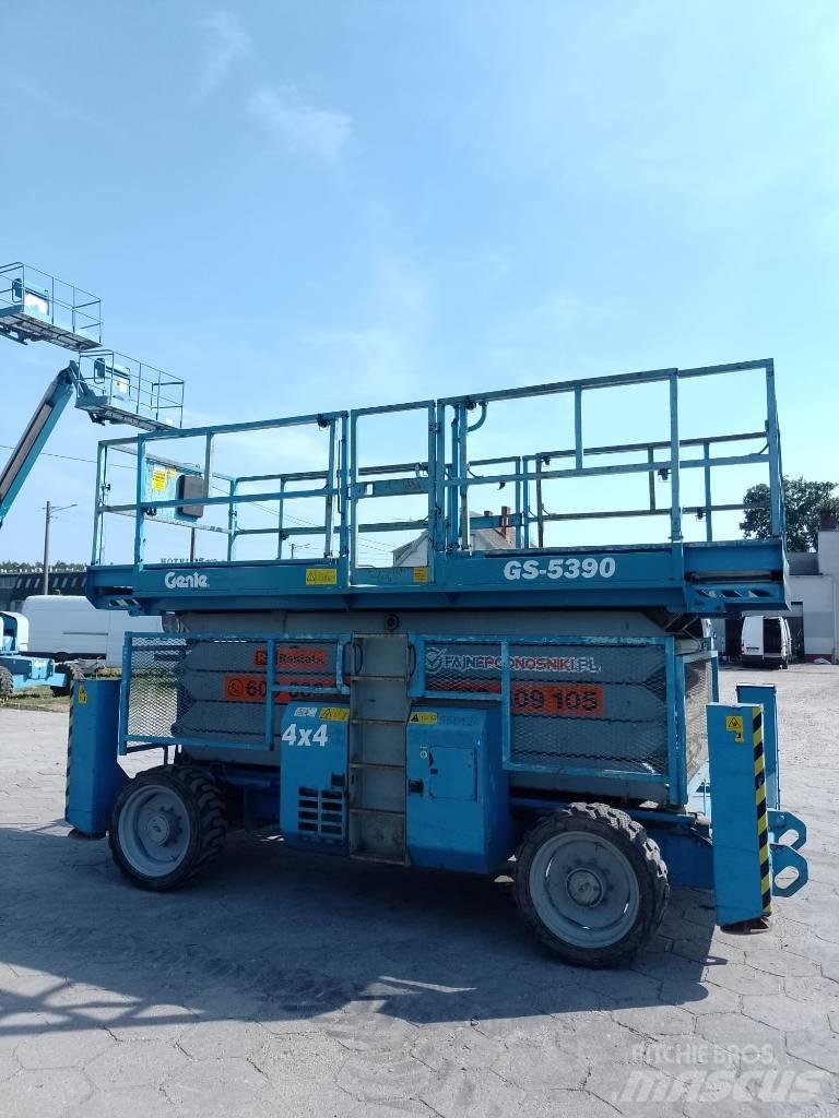 Genie 5390 Makasli platformlar