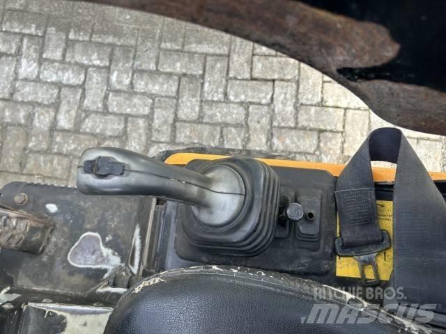 GiANT D 332 SWT Çok amaçlı yükleyiciler