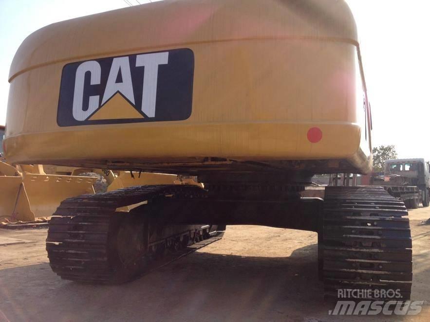 CAT 325DL Paletli ekskavatörler