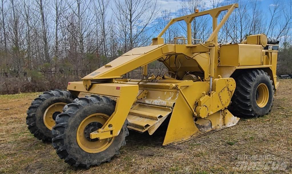 CAT SS 250 B Zemin sıkıştırma makineleri