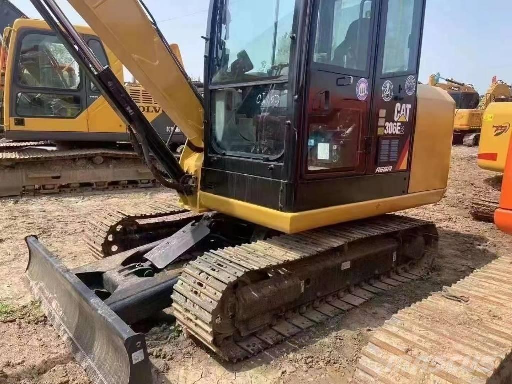 CAT CAT306E Paletli ekskavatörler