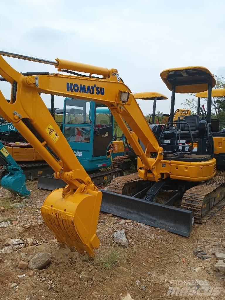 Komatsu PC 35 MR Paletli ekskavatörler