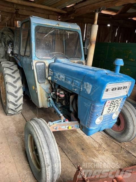 Ford 2000 Traktörler