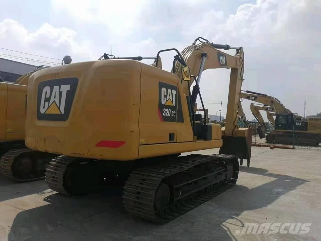 CAT 320GC Paletli ekskavatörler