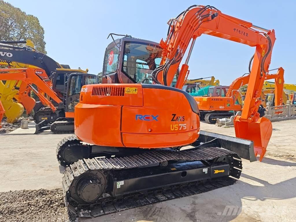 Hitachi ZX 75 US Midi ekskavatörler 7 - 12 t