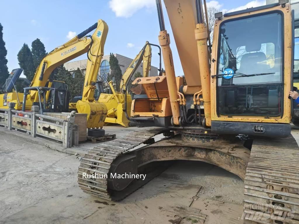 Hyundai 225 Paletli ekskavatörler
