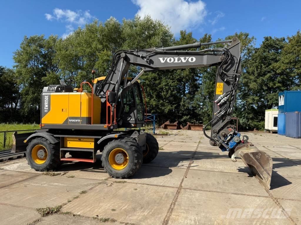 Volvo EWR 150 E Lastik tekerli ekskavatörler