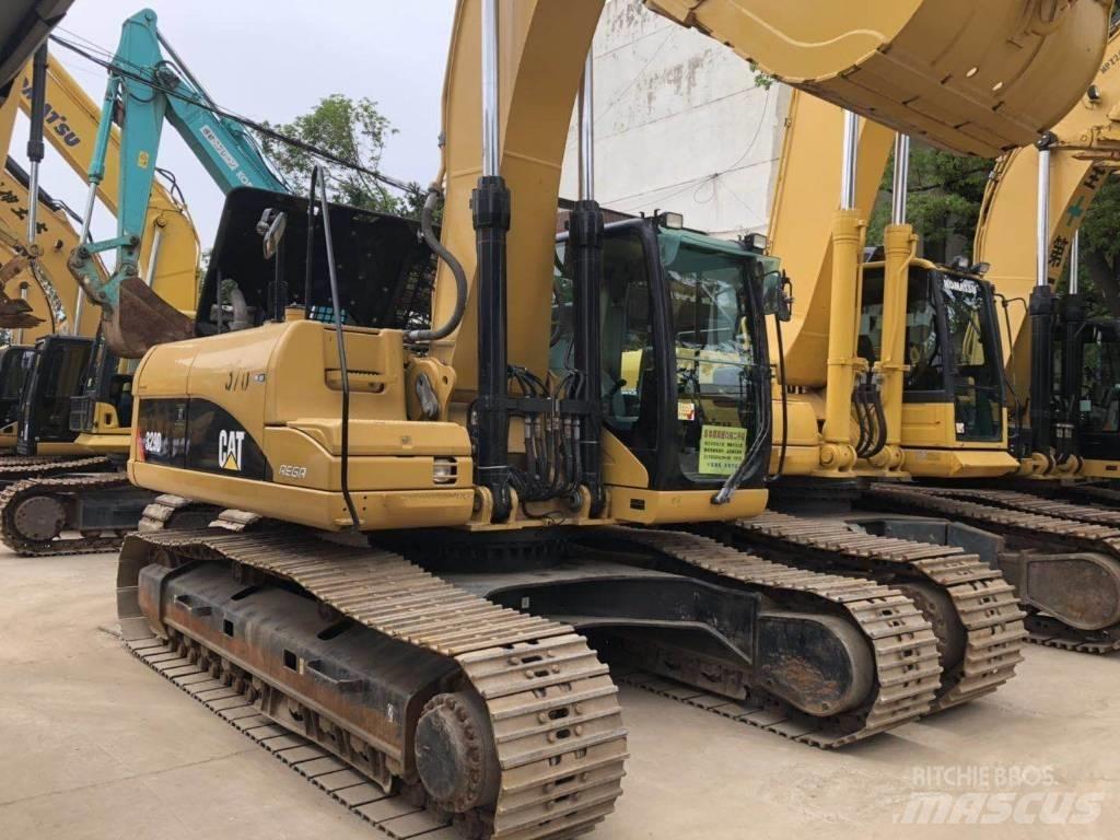 CAT 329 Paletli ekskavatörler