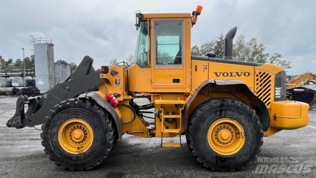 Volvo L 90 E Tekerlekli yükleyiciler