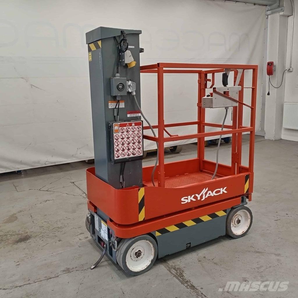 SkyJack SJ 16 Personel Platformları ve Cephe Asansörleri