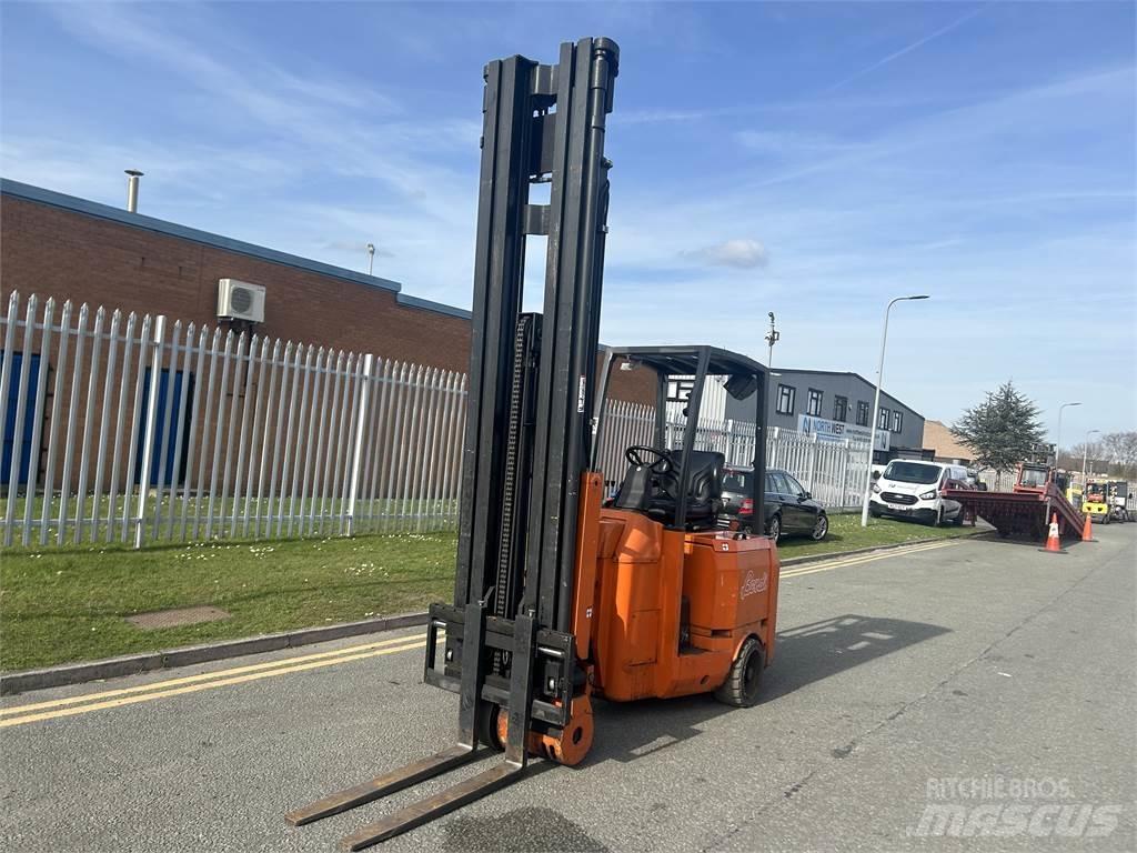  B315-73SS Dar koridor forklifti