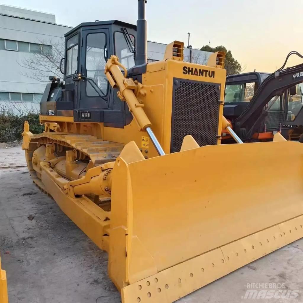 Shantui SD 22 Paletli dozerler