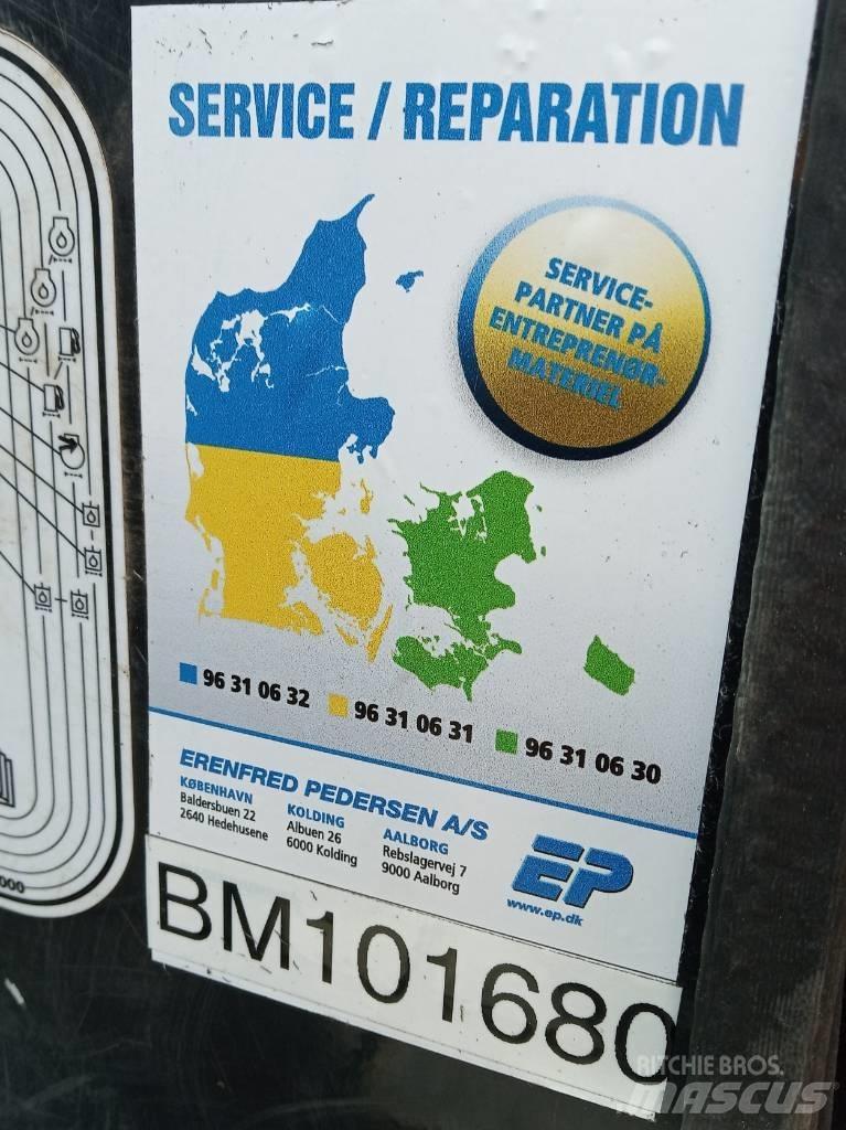 Kobelco SK 18 Mini ekskavatörler, 7 tona dek