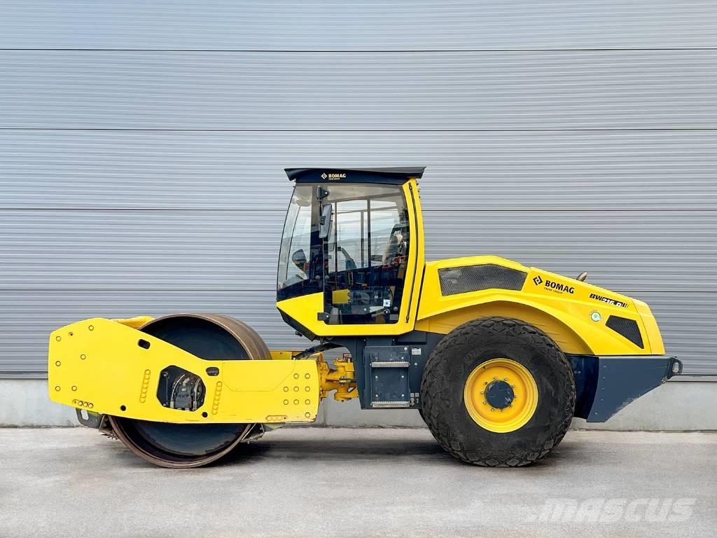 Bomag BW 216 D-5 Tek tamburlu silindirler