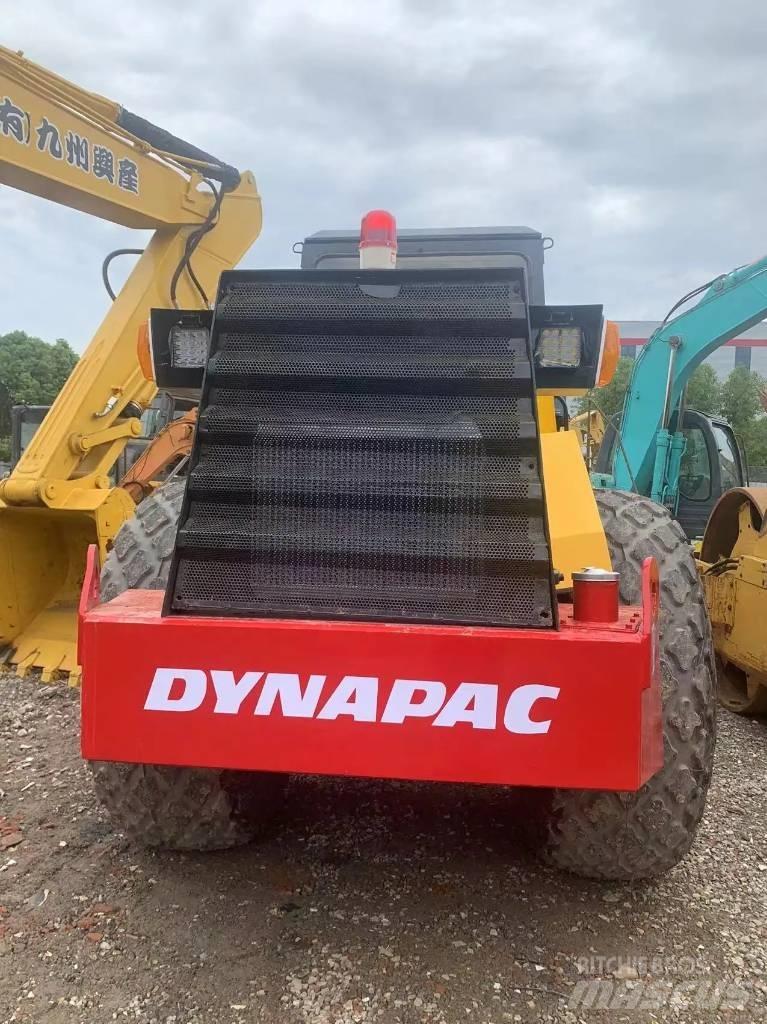 Dynapac CA251D Tek tamburlu silindirler