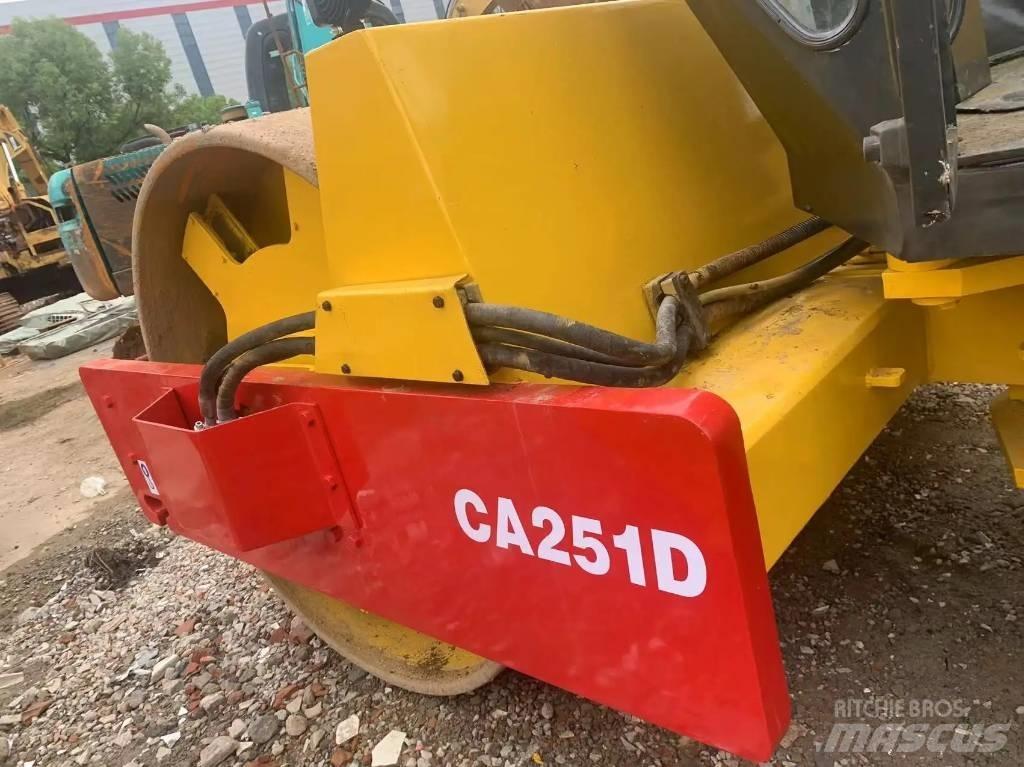 Dynapac CA251D Tek tamburlu silindirler
