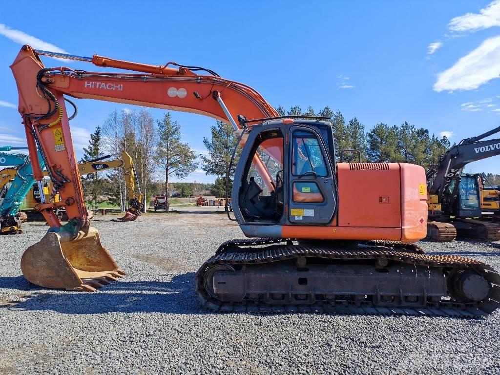 Hitachi ZX 225 US Paletli ekskavatörler