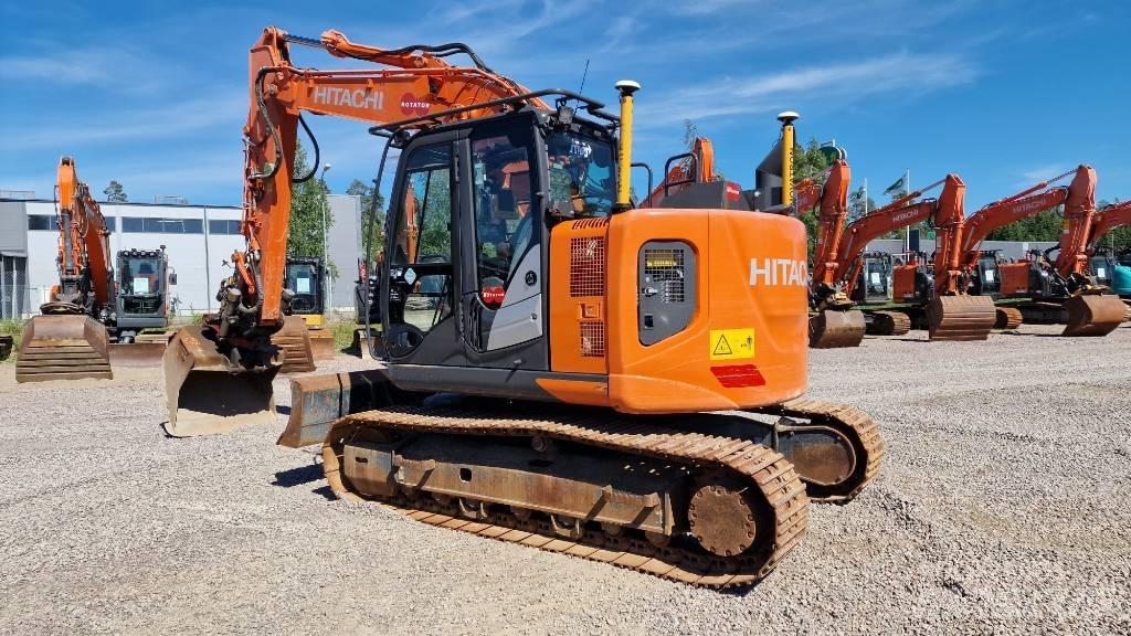 Hitachi ZX135US-BL6 Paletli ekskavatörler