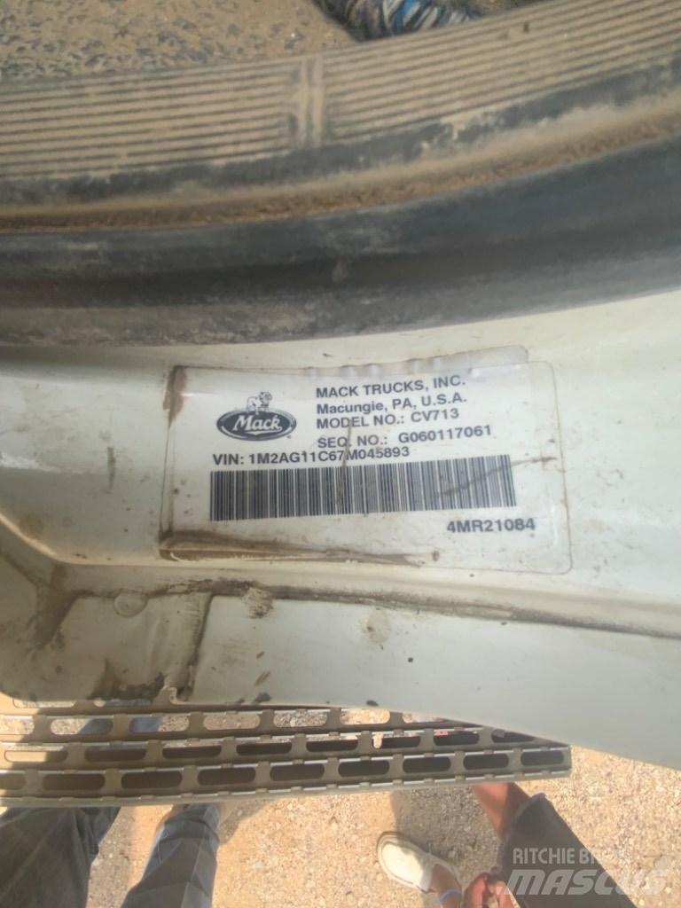 Mack Granite CV 713 Damperli kamyonlar