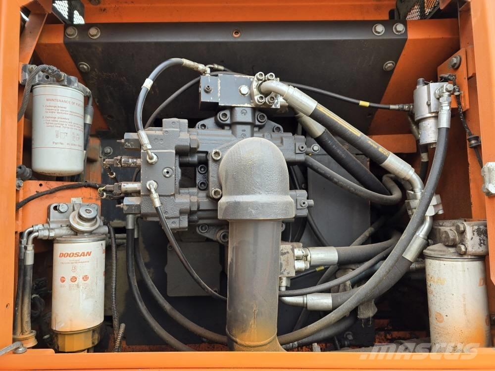 Doosan DX380LC-5 Paletli ekskavatörler