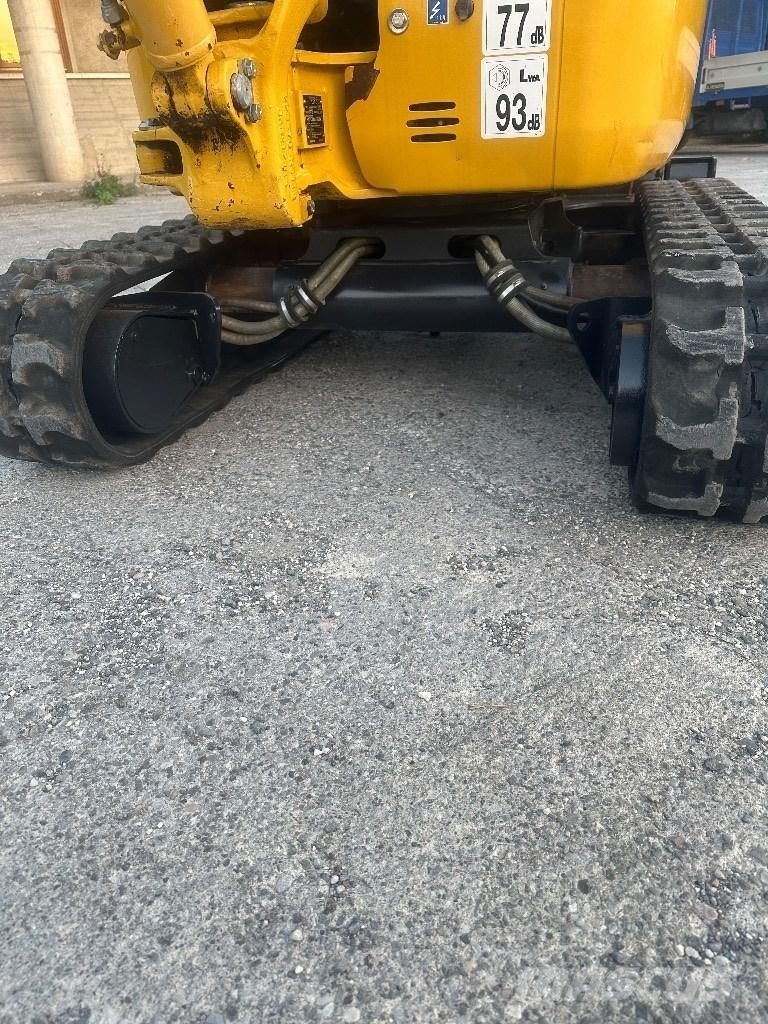Komatsu PC16R-HS Paletli ekskavatörler