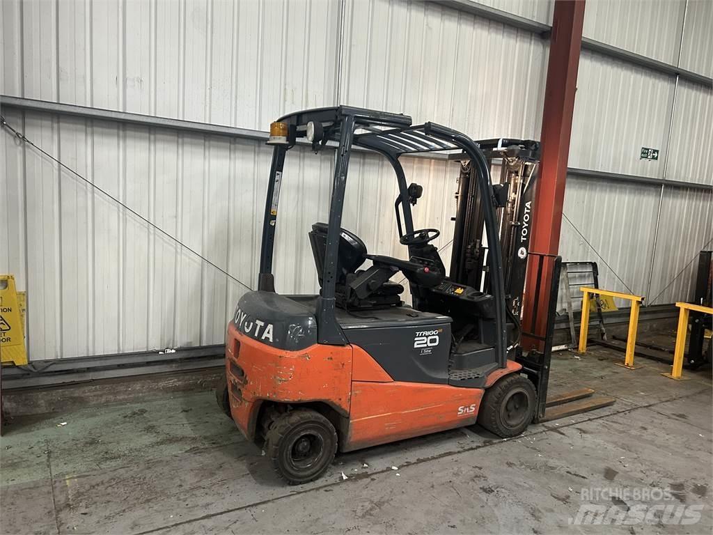 Toyota 8FBM20T Elektrikli forkliftler