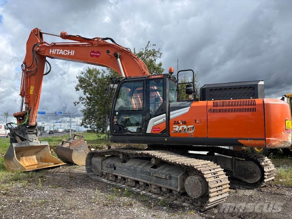 Hitachi ZX300LC-7 Paletli ekskavatörler