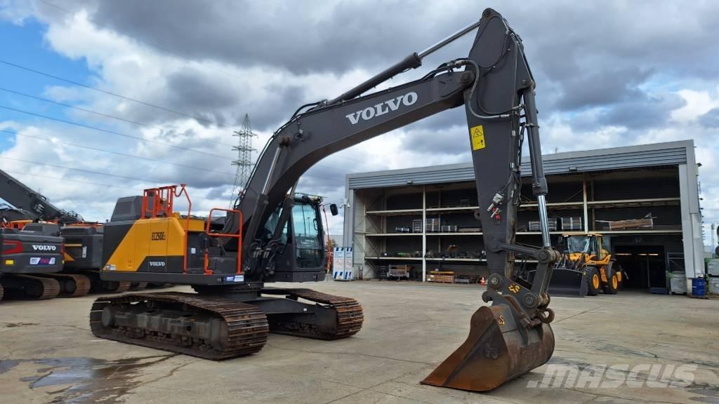 Volvo EC 250 EL Paletli ekskavatörler