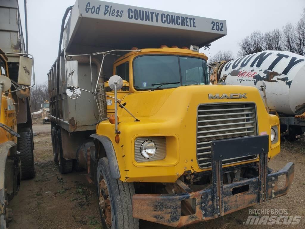 Mack DM690SX Damperli kamyonlar