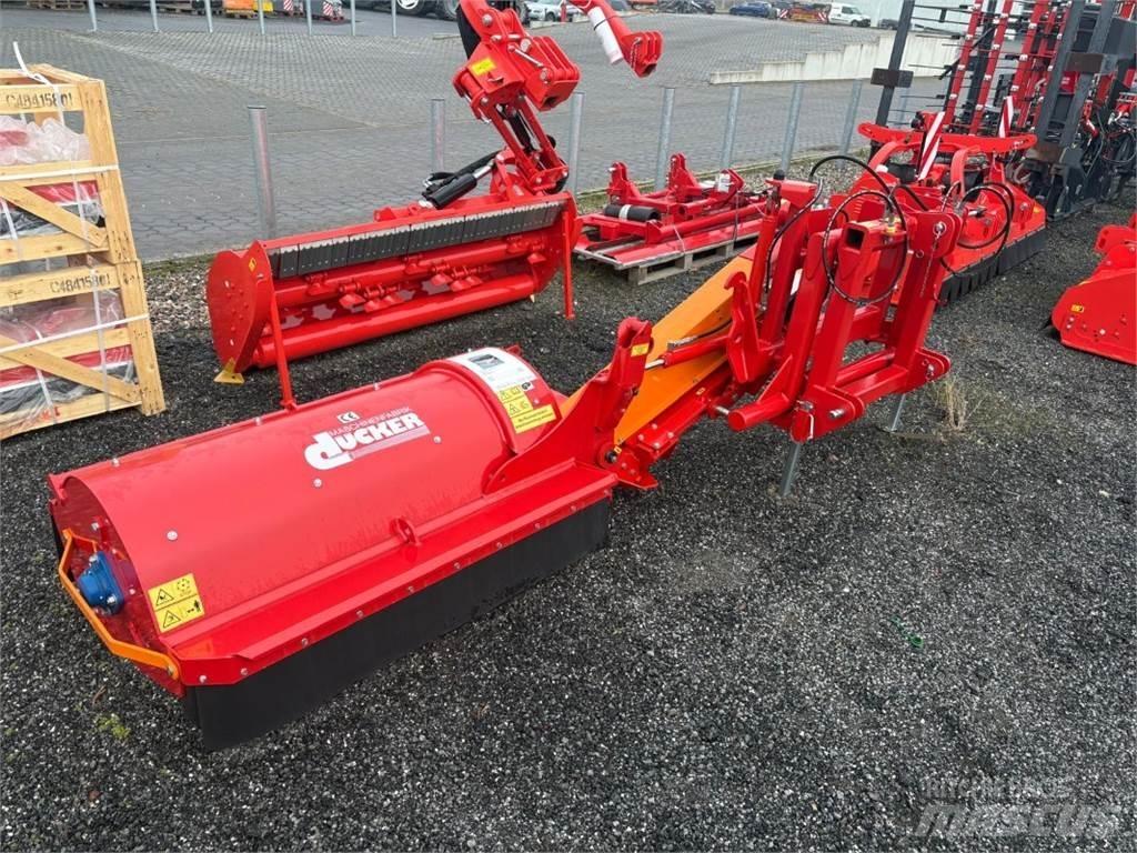 Dücker USM 15 VR4 Havalandırma makineleri ve tırmıklar