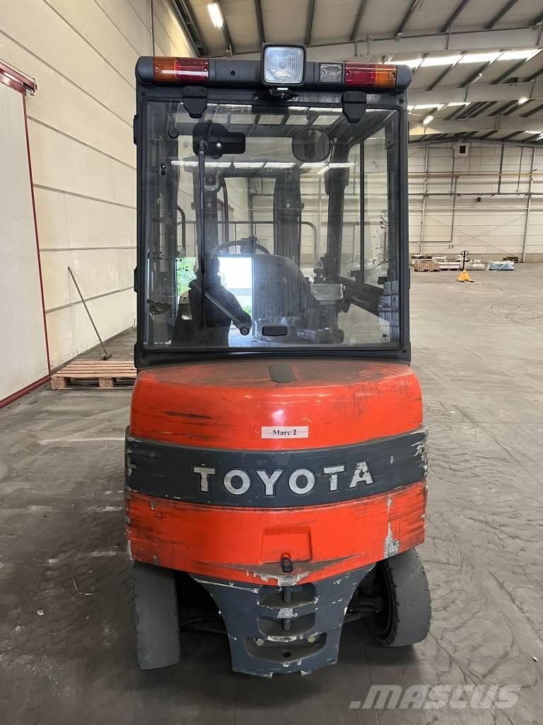 Toyota 7 FBMF 25 Elektrikli forkliftler