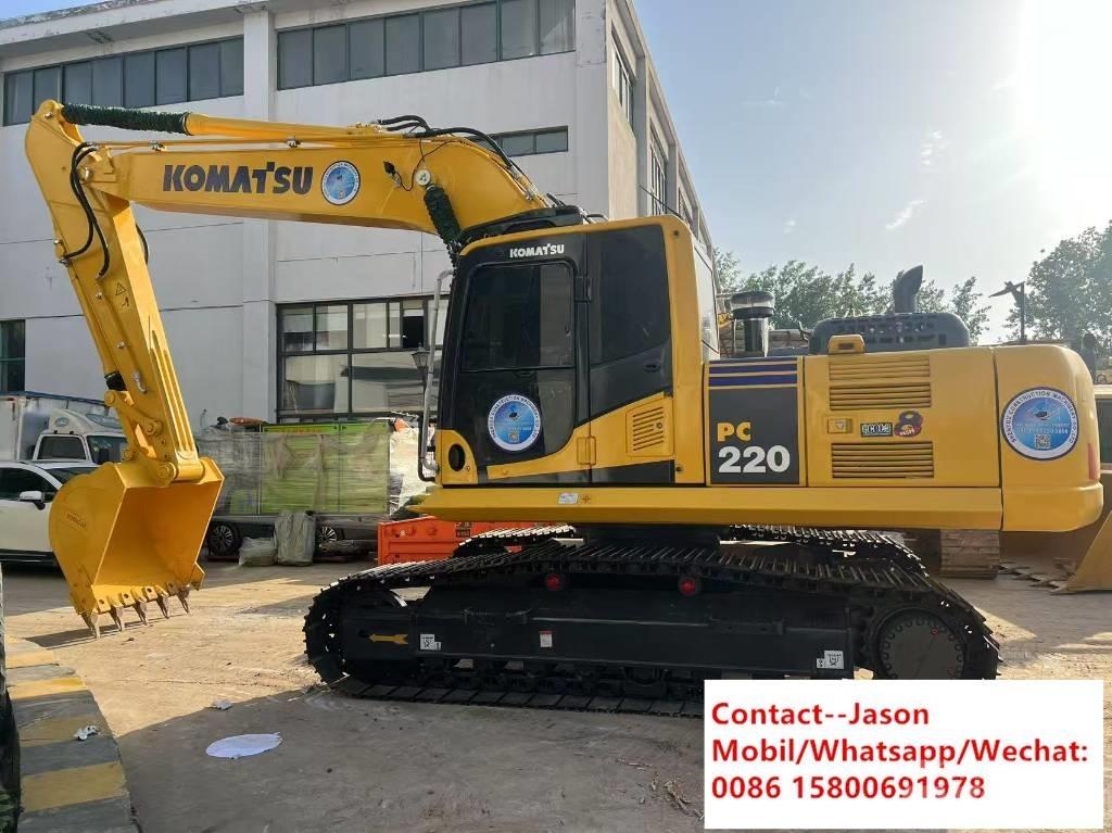 Komatsu PC 220-8 Paletli ekskavatörler