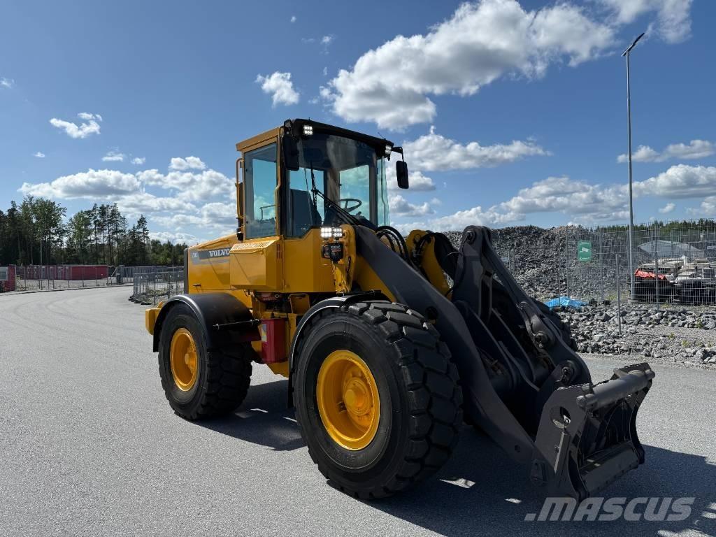 Volvo L 70 C Tekerlekli yükleyiciler