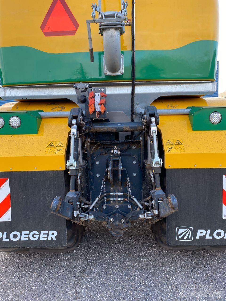 Ploeger AT 4103 Gübre dagitma tankerleri