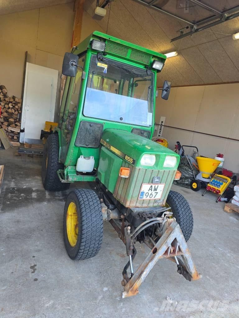 John Deere 855 Traktörler