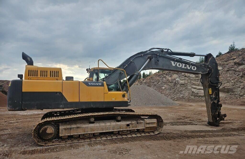 Volvo EC 380 D Paletli ekskavatörler